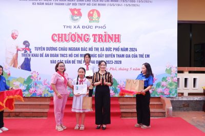 Nguyễn Phương Linh- Liên đội phó Liên đội Trường TH số 1 Phổ Thạnh được tuyên dương Cháu ngoan Bác Hồ cấp thị xã năm học 2023-2024